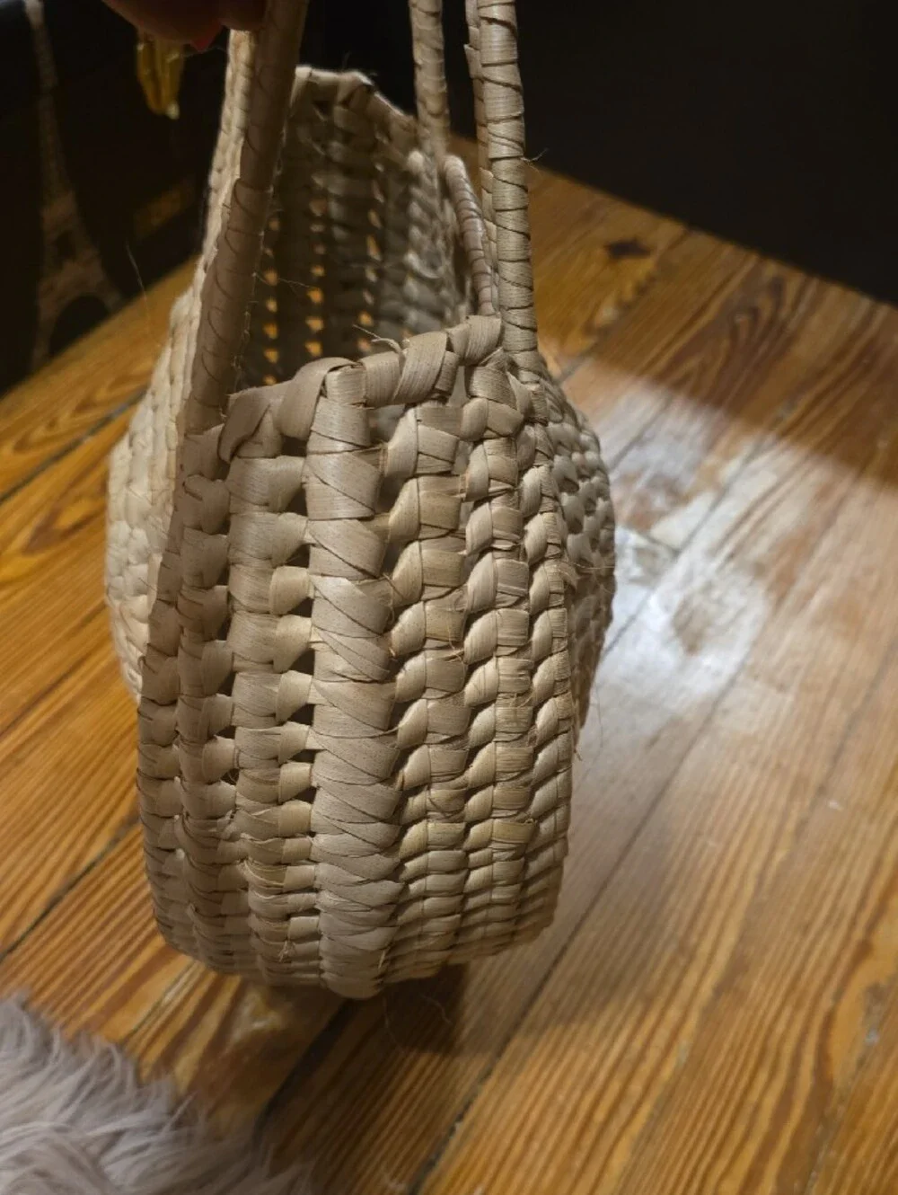 Source Unknown Natural Handwoven Round Straw Tote